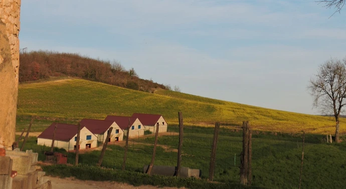 vue-ensemble-ferme-saint-hippolyte-tarn
